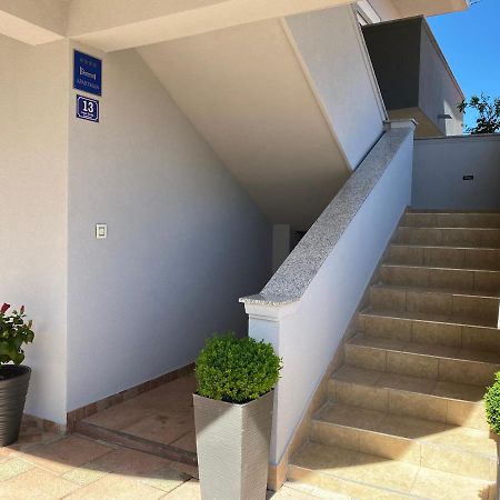 Apartments Nada Sukošan Exterior foto