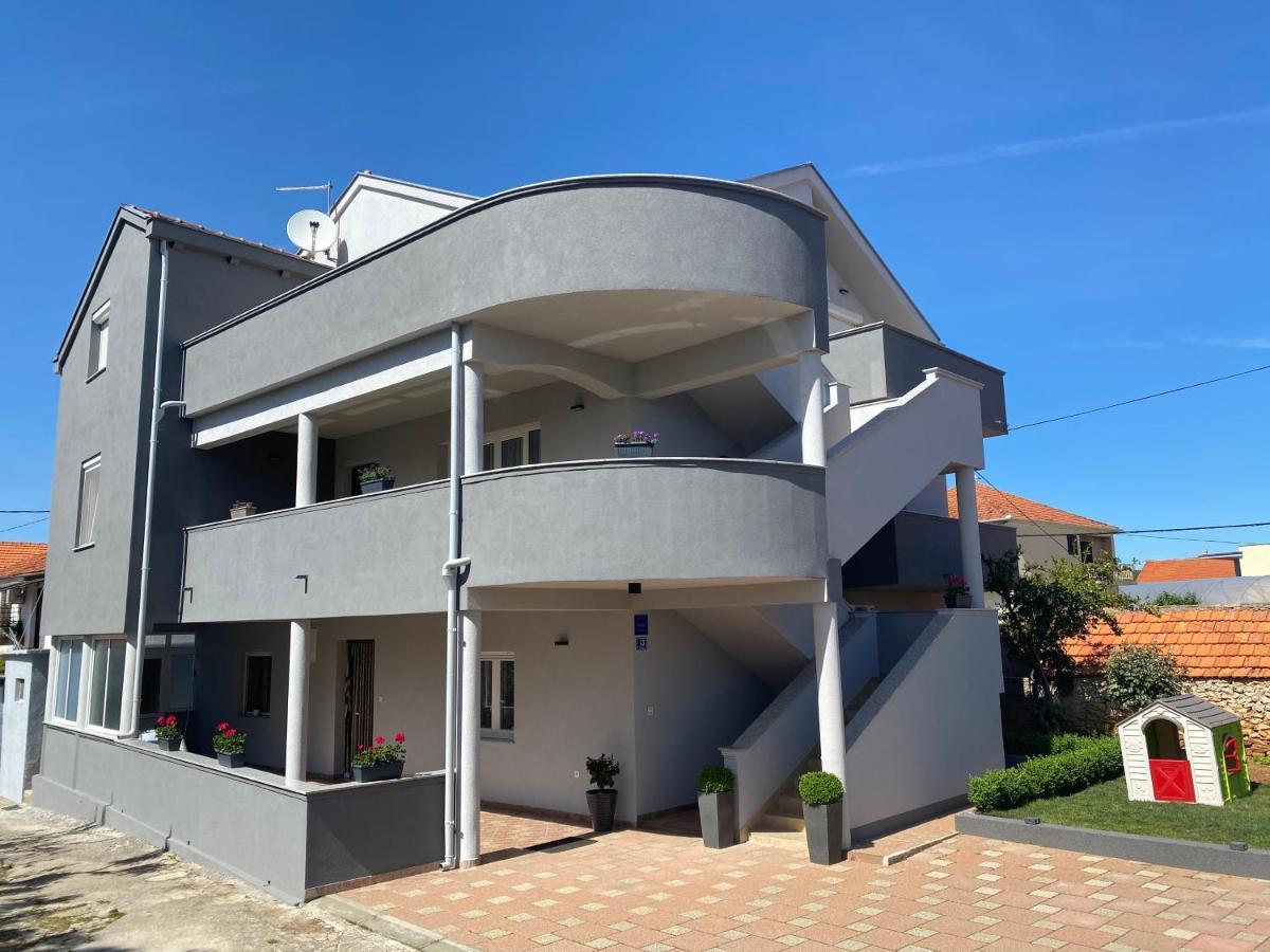 Apartments Nada Sukošan Exterior foto